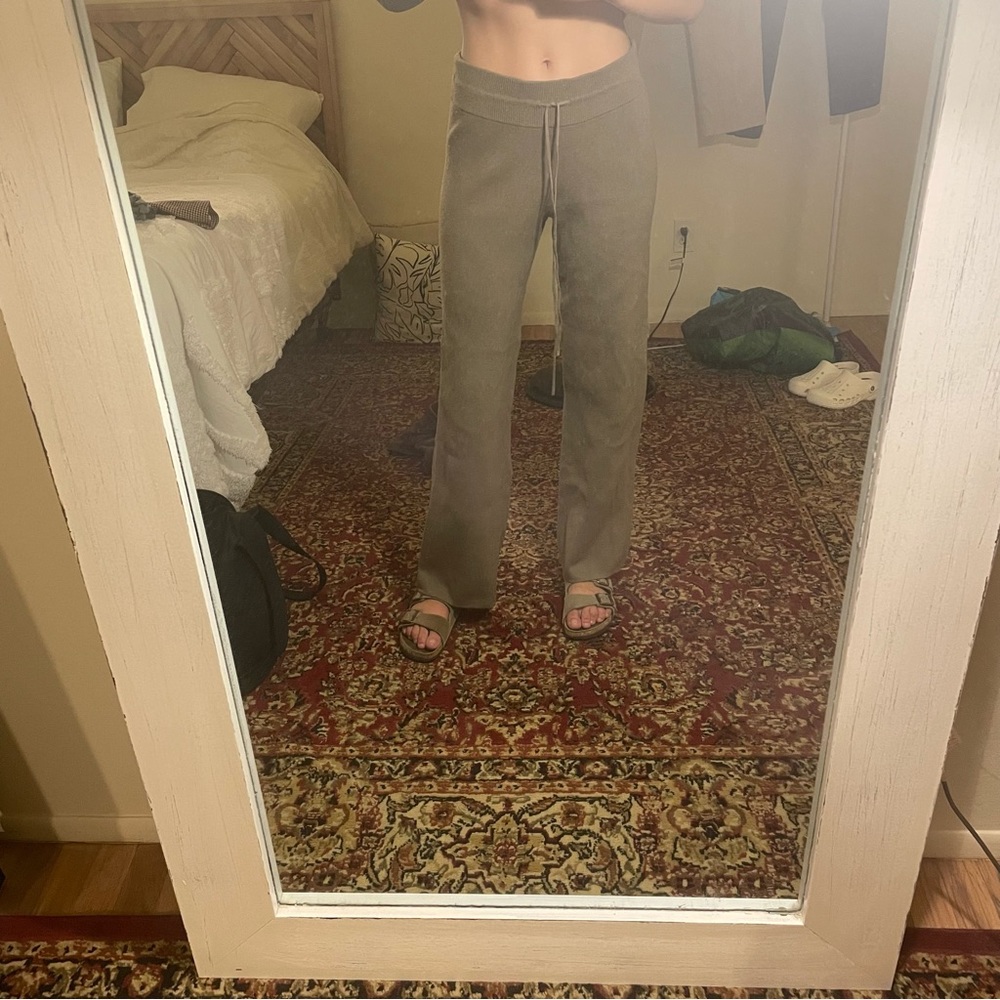 Knit Pants - Picture 4 of 5